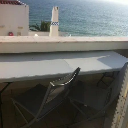 Pé Na Apartamento *